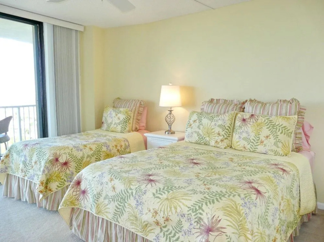 South Seas Tower 4-1708