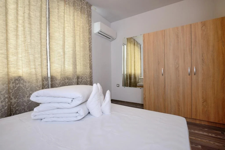 Astoria Aparthotel