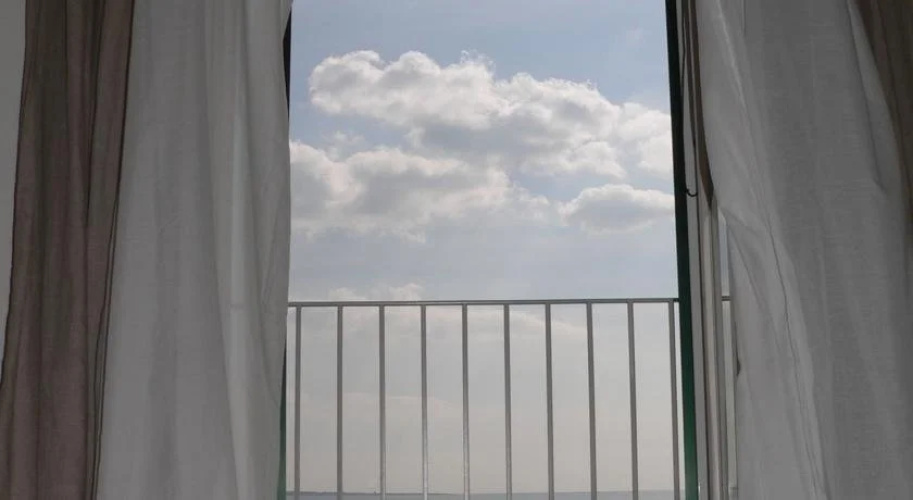 Bed  Breakfast Finestra sul Mare