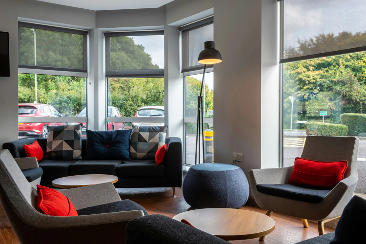Holiday Inn Express Swindon - West M4, Jct 16 photo 9