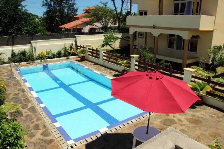 Halgan Villas Palace