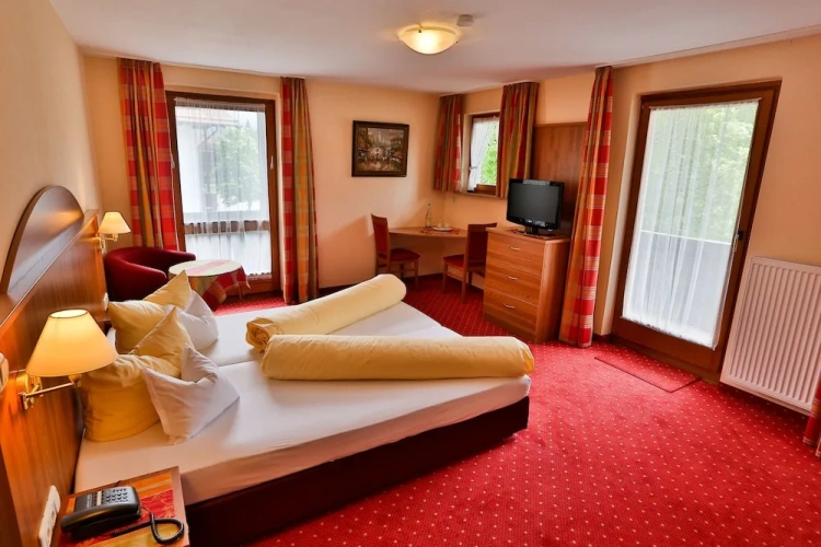 Superior Double room with balcony