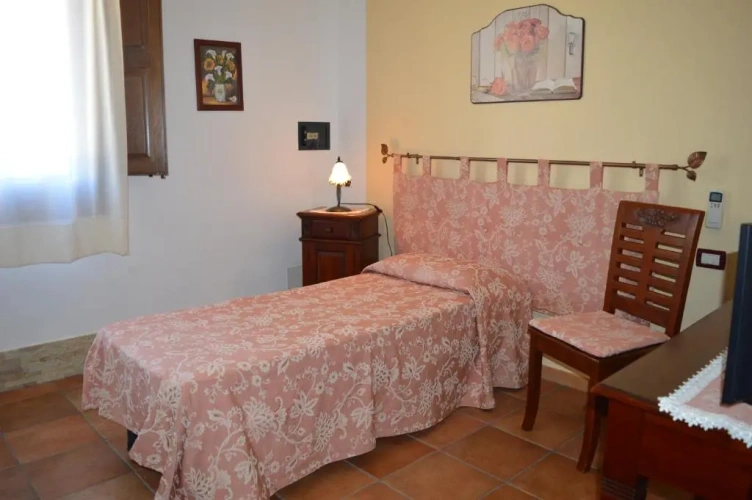 Standard Single room with view