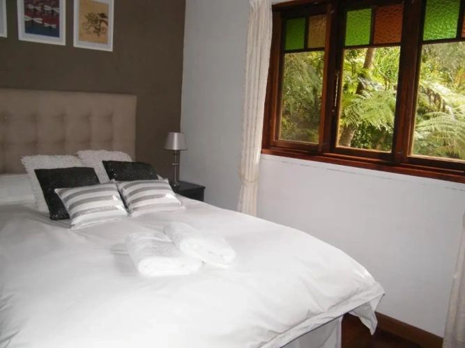 2 Bedrooms Cottage