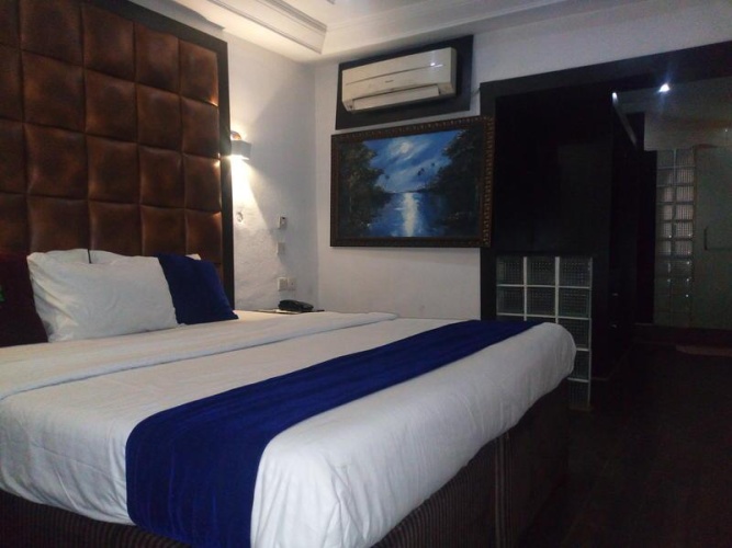Double Suite