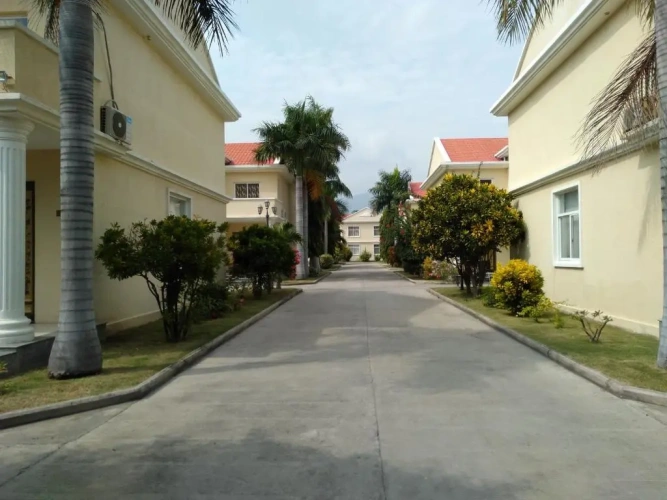 2 Bedrooms Apartment with balcony