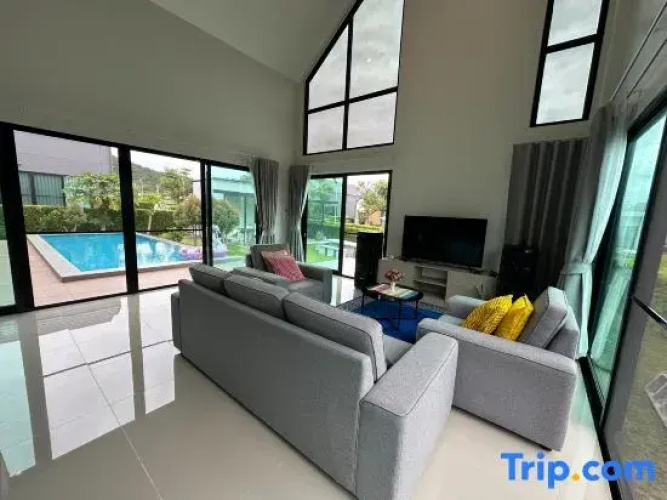 Poolla Poolla Villa Khaoyai
