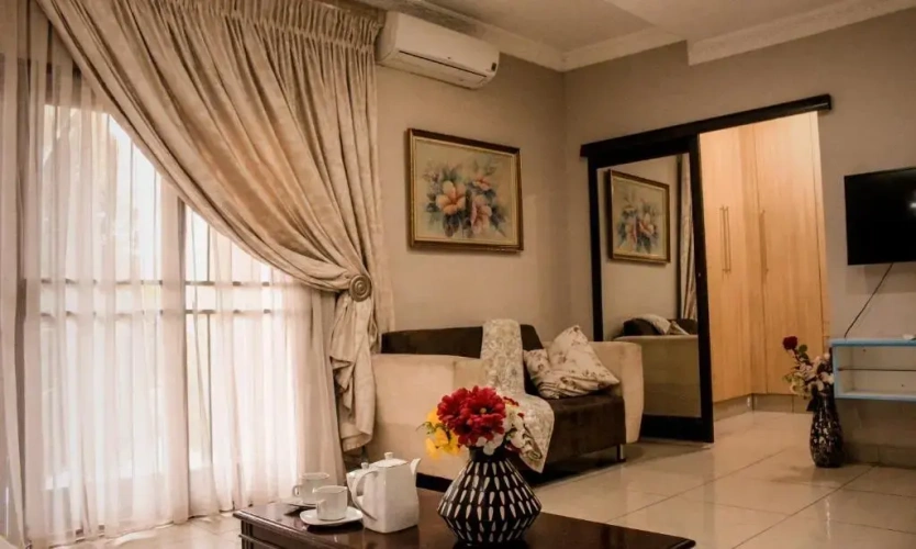 Deluxe Double Suite