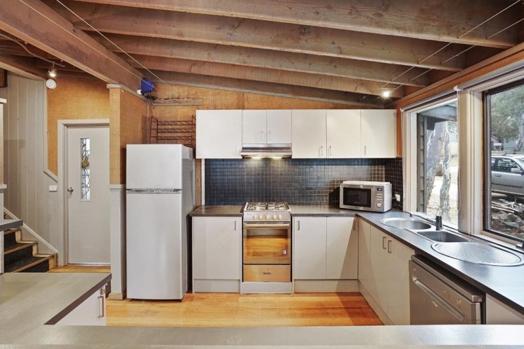 3 Bedrooms Cottage