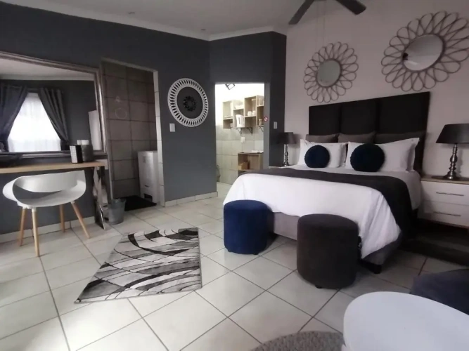 Double Suite