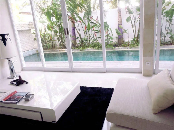 Villa Rumah Putih