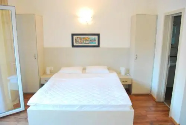Hotel Art Media