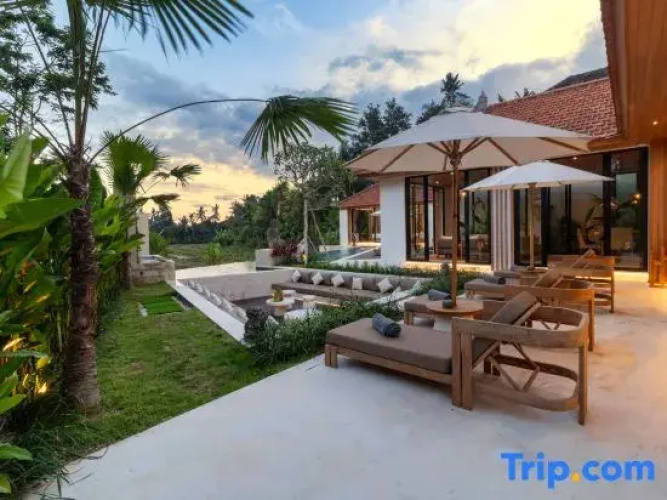 Villa Kemboja by BaliSuperHost