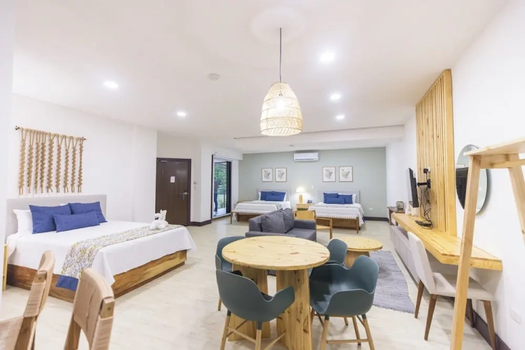 Triple Suite