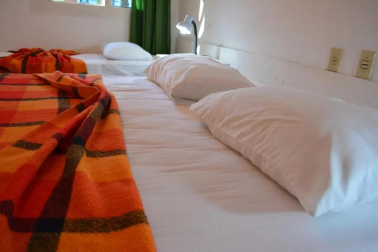 4 Bedrooms Cottage