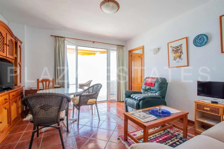 Apartamento en Edificio Torresol, 1ª linea de playa en Nerja