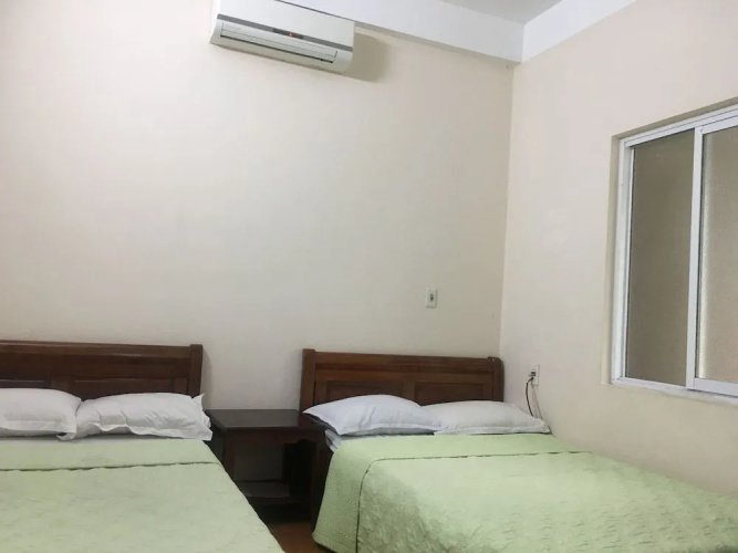 Black Pearl Cat Ba Hostel
