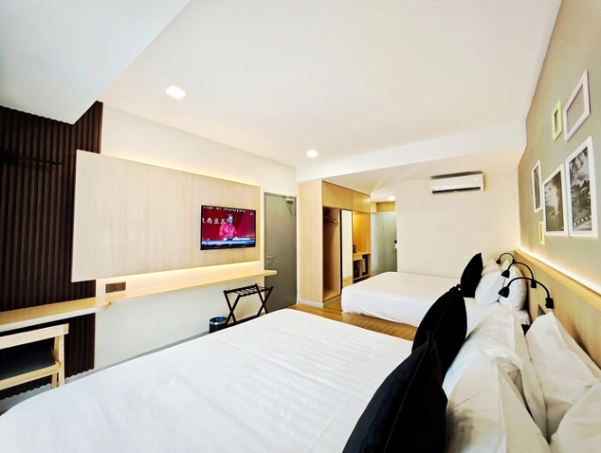 Deluxe Quadruple room