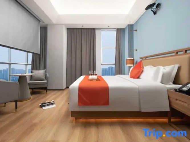 Standard Double room with view