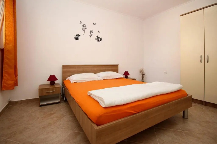 Apartment Dražen