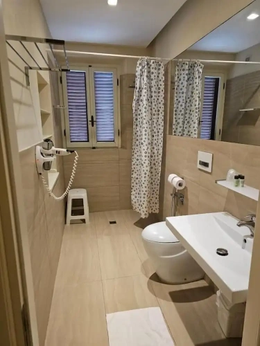 Classic Quadruple room