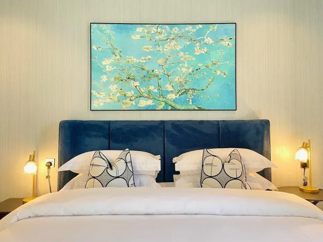 3 Bedrooms Premium Apartment