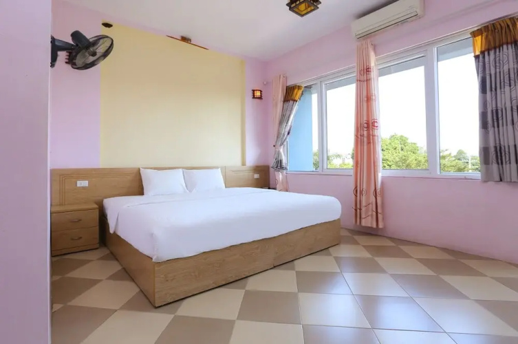 OYO 593 Bach Duong Hotel