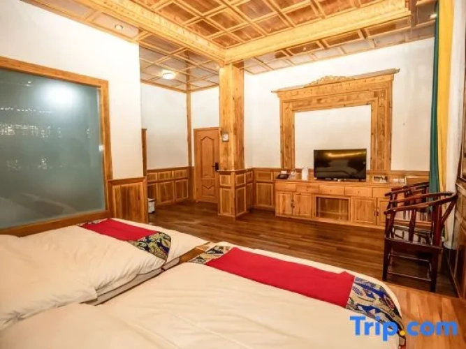 Deluxe Double Suite