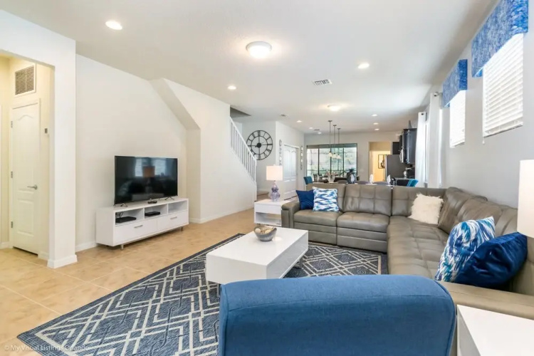 Gobi Drive Villa Solara