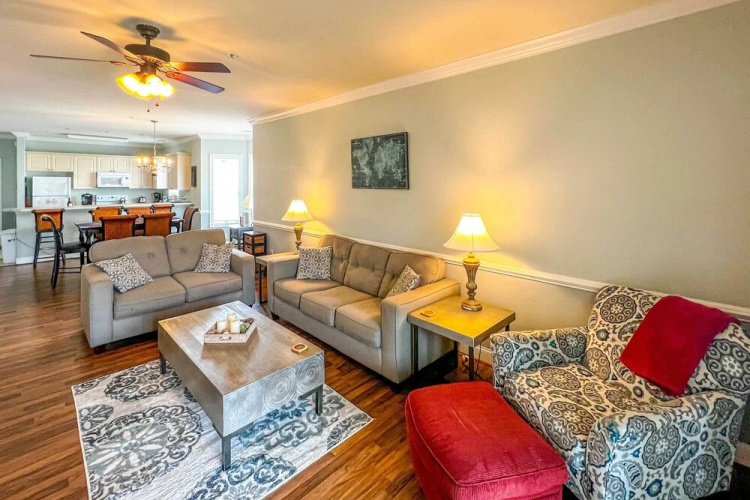 Chic Myrtle Beach Condo w/ Community Pool!