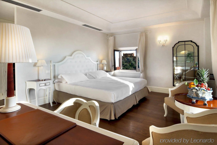 Villa Athena Resort