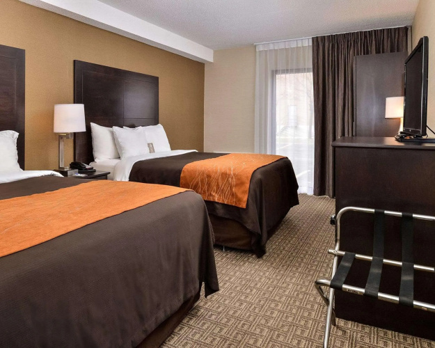 Comfort Inn Brampton