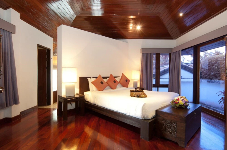 Surin Springs Villa 6 by PIPS