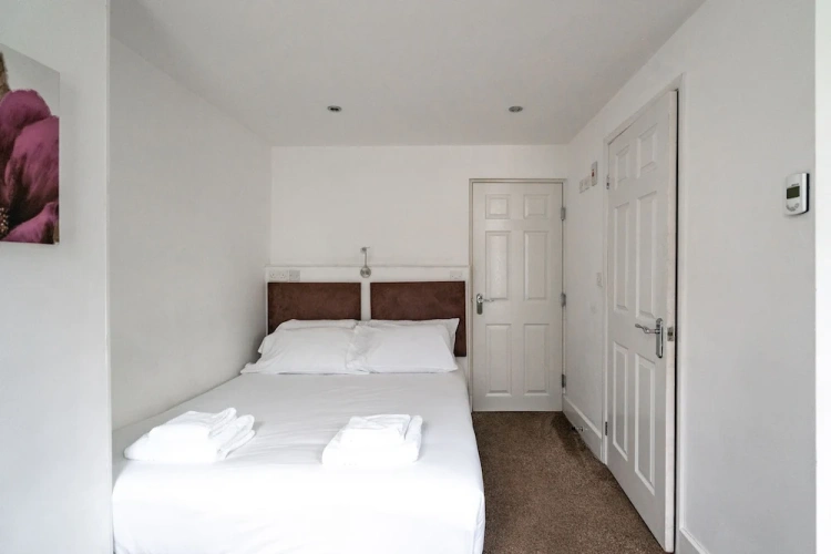 Classic Twin Apartment