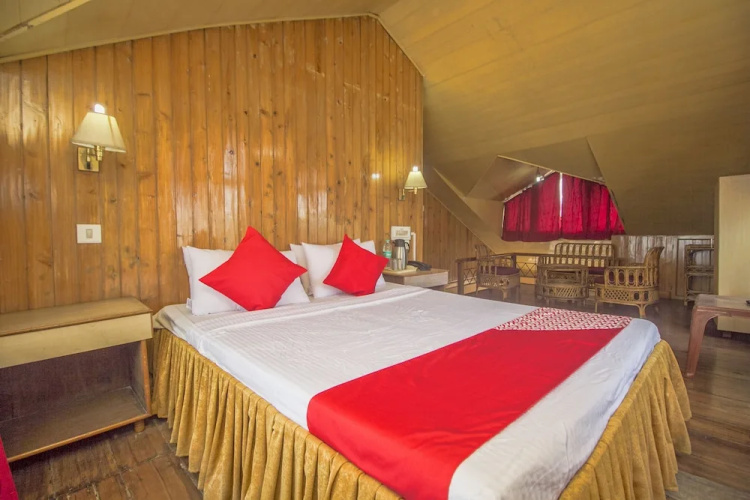 Hotel Kalash