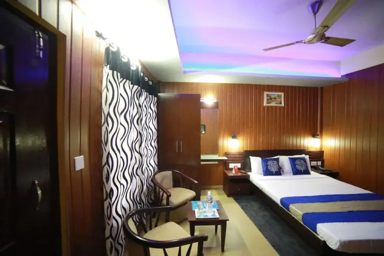 OYO 8506 Pallivasal