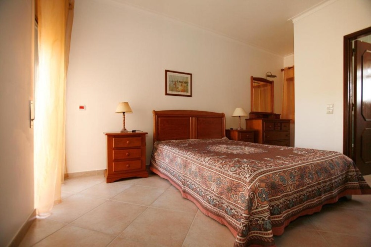 1 Bedroom Apartment with balcony