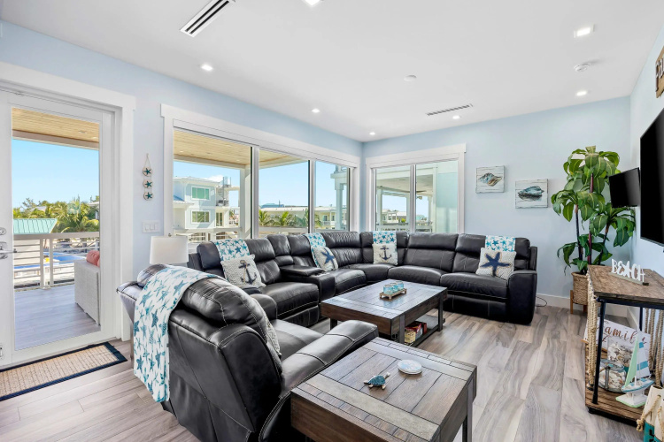 Luxury Waterfront Oasis w Heated Pool and 50 Dock