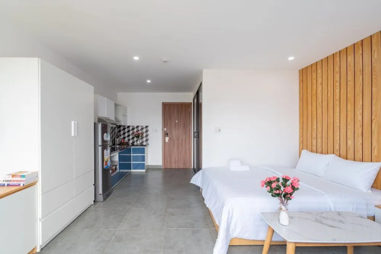 Dandelion Apartment