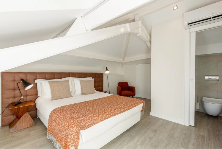 Travelstaytion - Central in Oporto