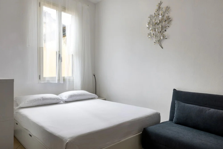 White Leaves Studio by Wonderful Italy