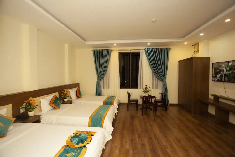 city hotel