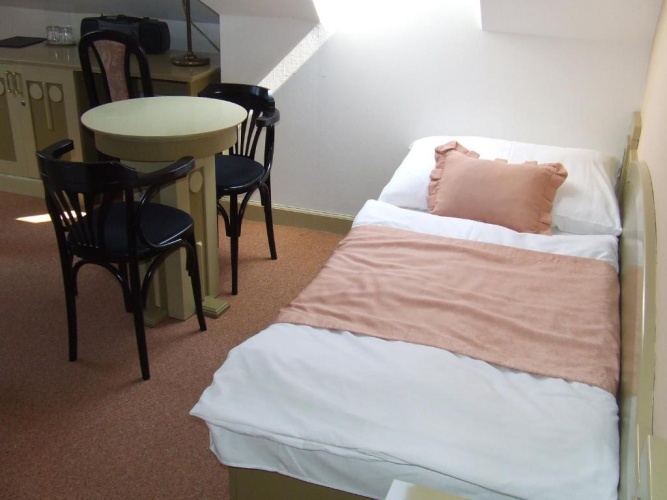 Standard Single room with view