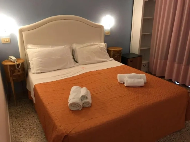 Standard Double room with balcony and with sea view
