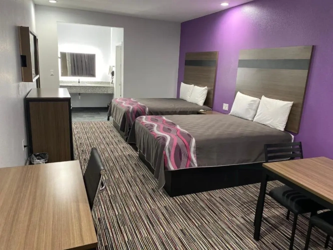 Deluxe Quadruple room