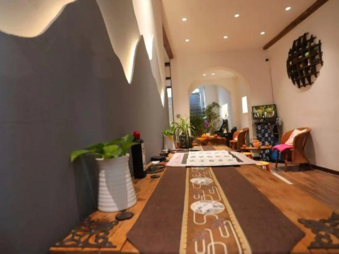 Heshun Chuntianli Inn
