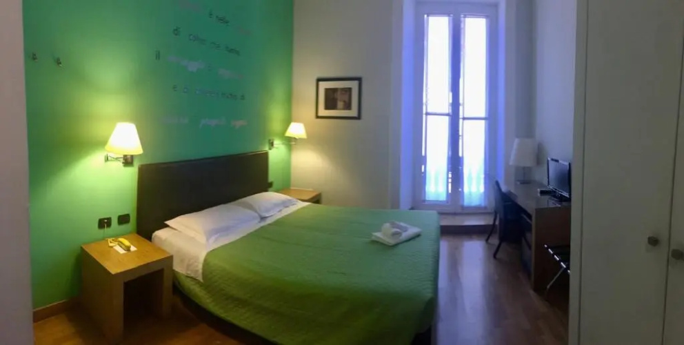 Sky Blue Palace Rome Hotel