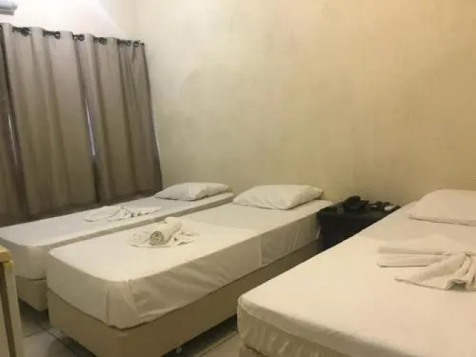 Center Plaza Hotel
