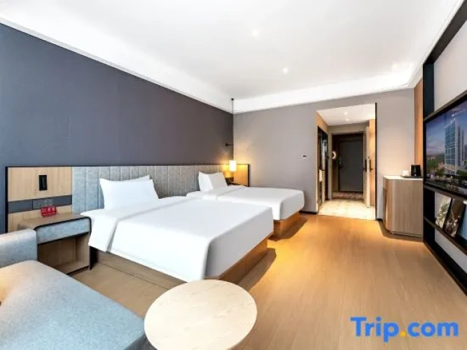 Deluxe Twin room with garden view