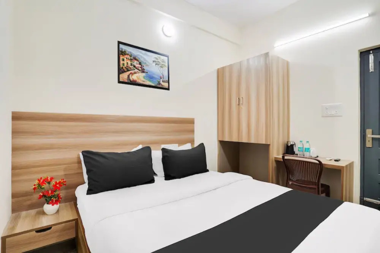 RG Suites HSR